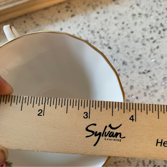 ROYAL DOULTON Rosebud Swirled Footed Cup & Saucer Set - Picture 9 of 13